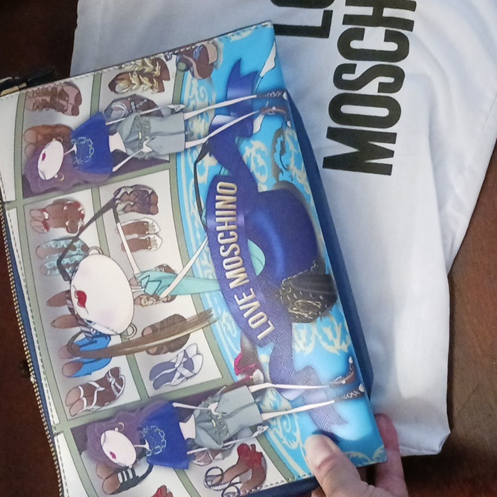 Moschino cross body